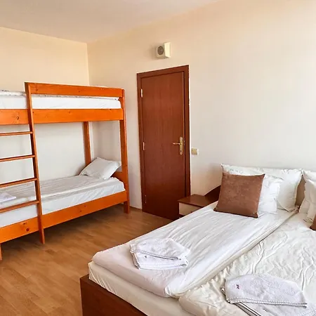 Apartament Large Size One Bed Sleep 6 In Flora Main Building Borowec